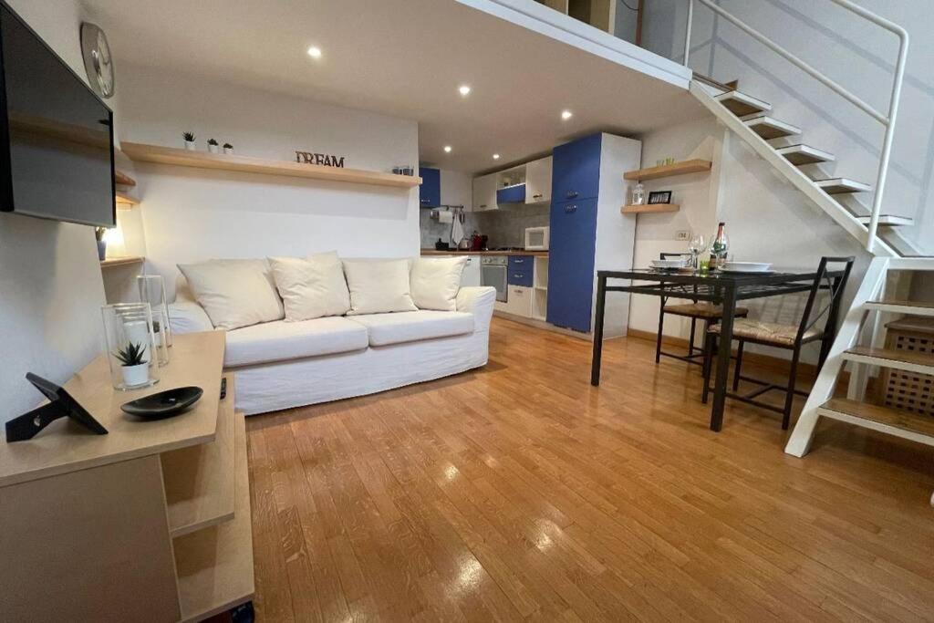 Lafilo Apartment 3 Mediolan Zewnętrze zdjęcie
